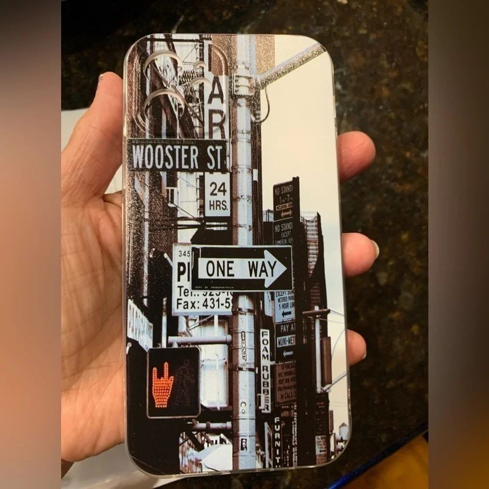 APPLE iPhone 12 case NWT